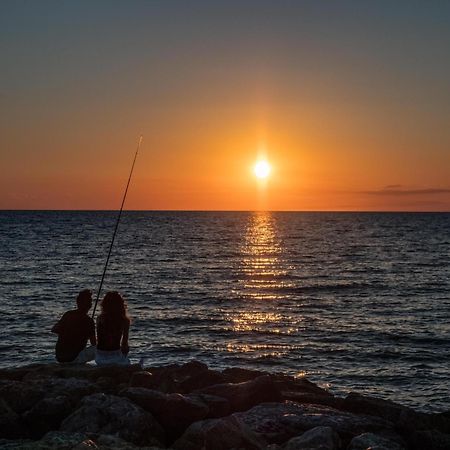 Gitavillage Argentario Albinia Exterior foto Sunset at the Black Sea