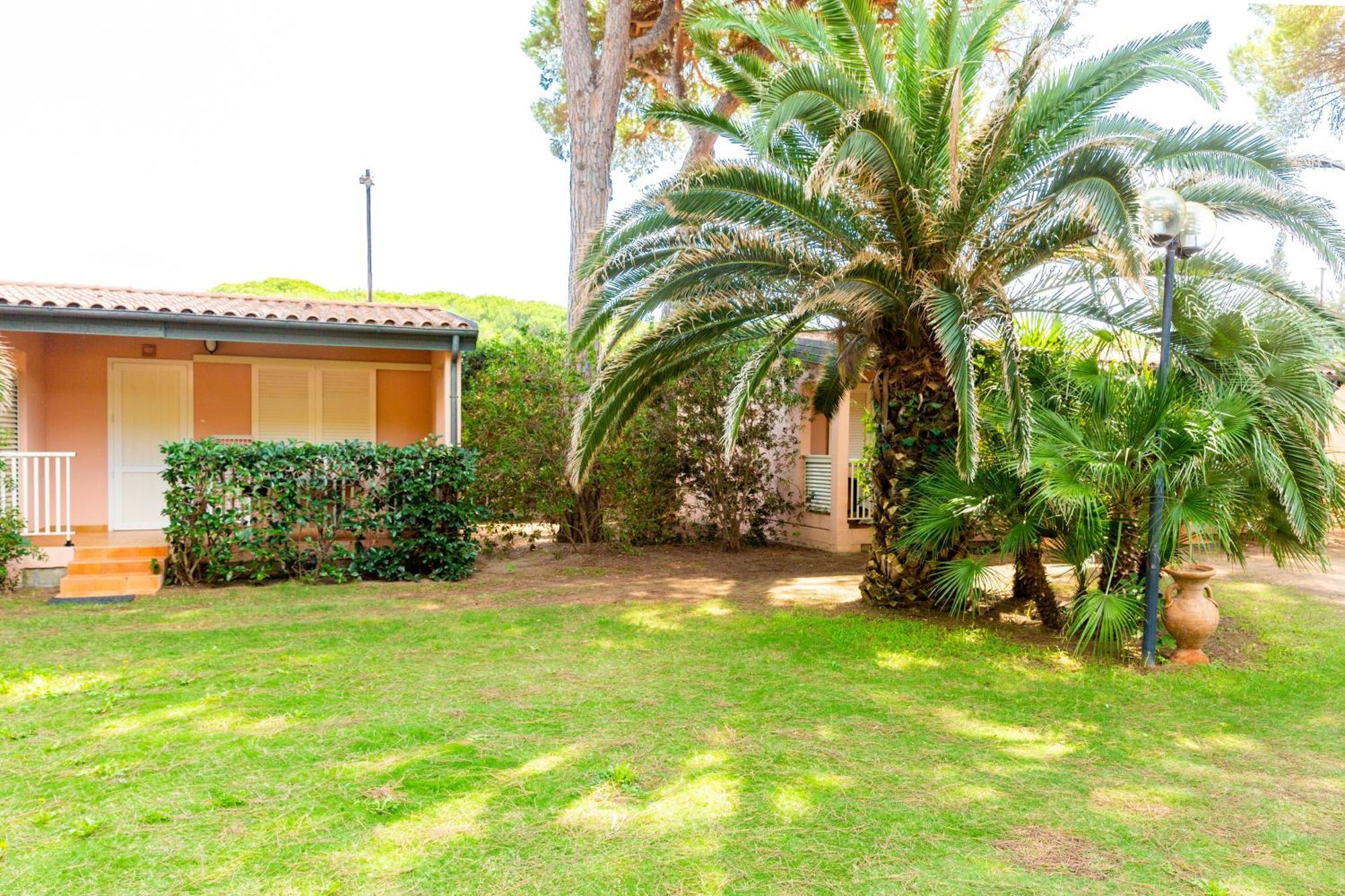 Gitavillage Argentario Albinia Exterior foto The garden of the villa